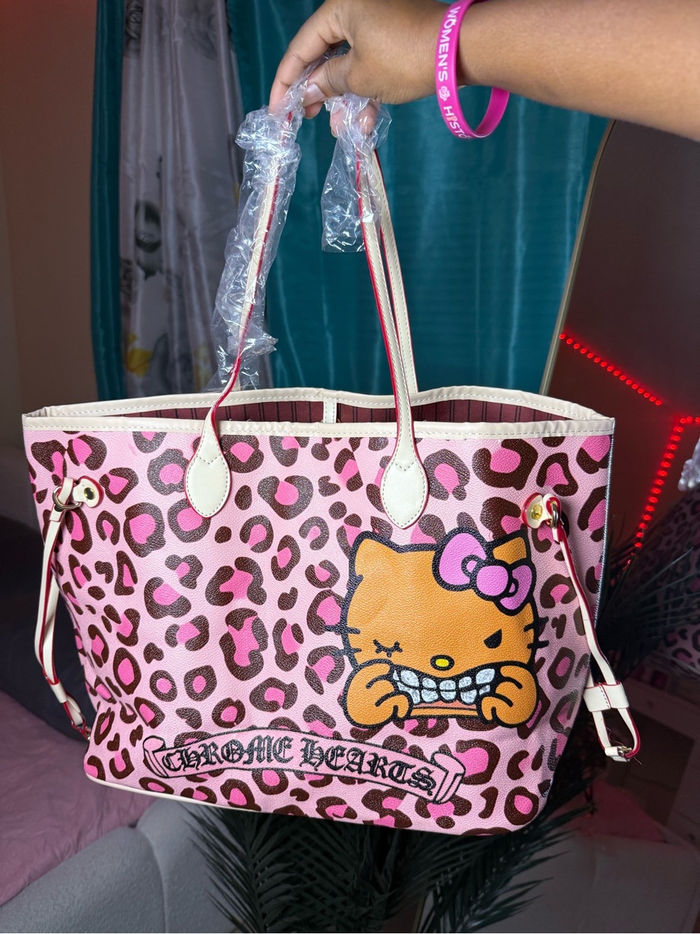 Pink Leopard Print Tote Bag with Cartoon Graphic
